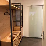 Ferienwohnungen&monteurunterkunft Mainbogen-blick Apartment *